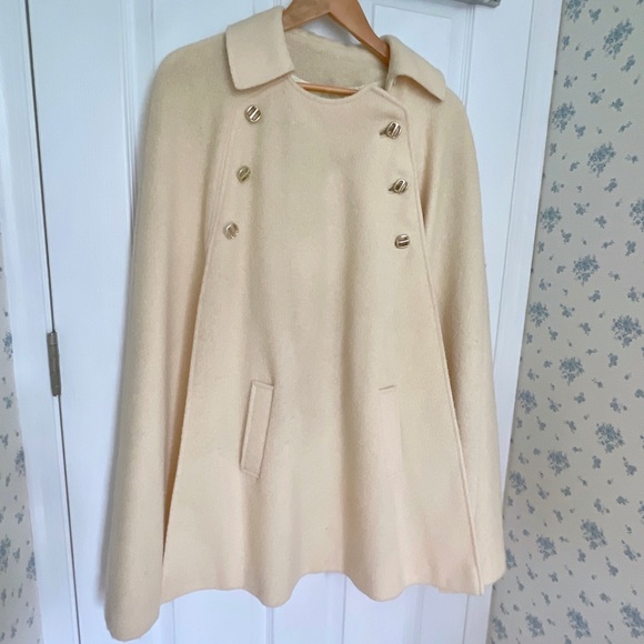 Vintage cream cape - Picture 4 of 4